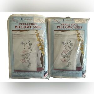 2 Sets Stamped Pillowcases With White Perle Edge 2/Pkg-Hummingbird New
